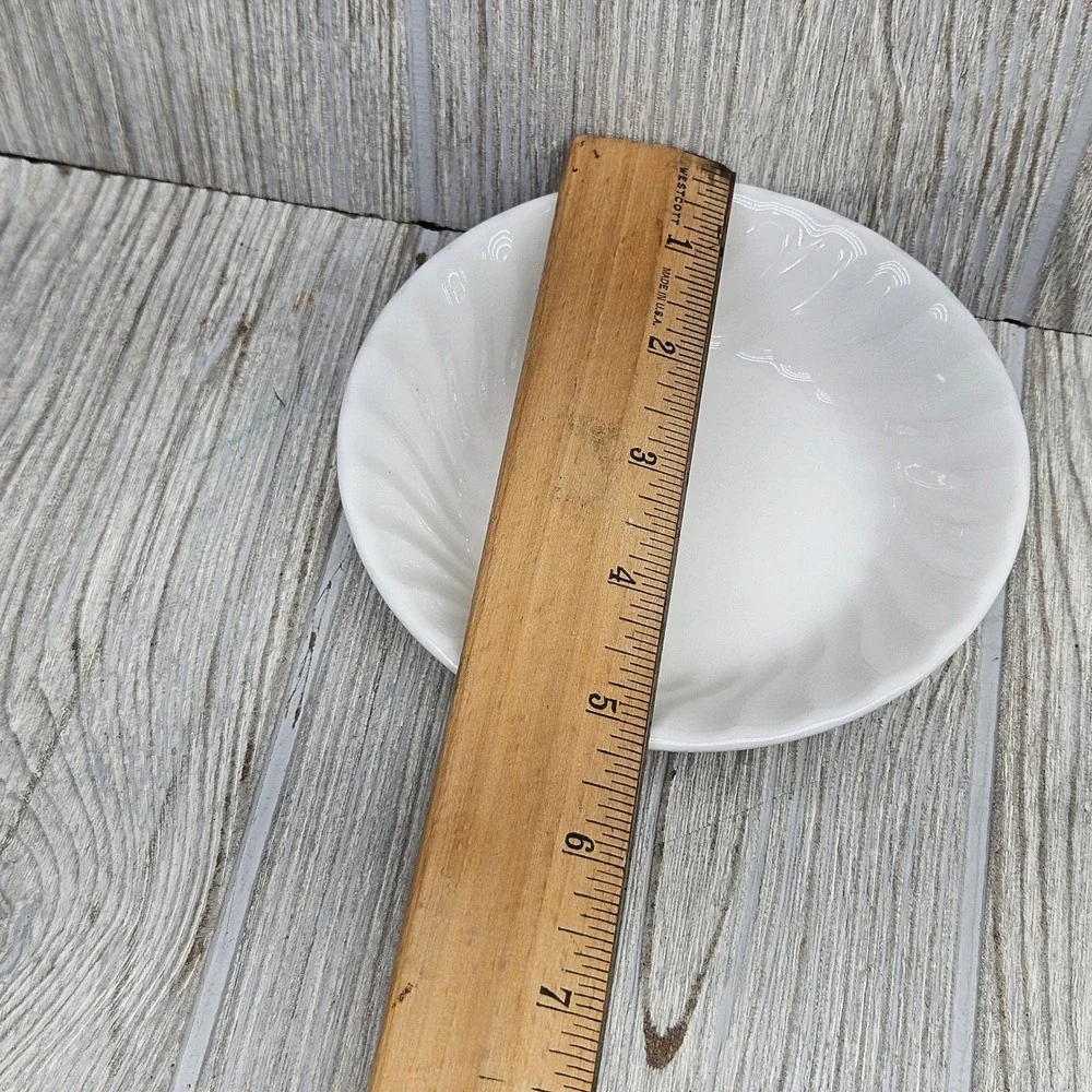 Johnson Brothers Regency White Ironstone Fruit Dessert Bowl Made In England